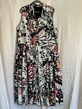 eshakti Sleeveless Butterfly-Print Midi Dress in Black, Pink and Peach